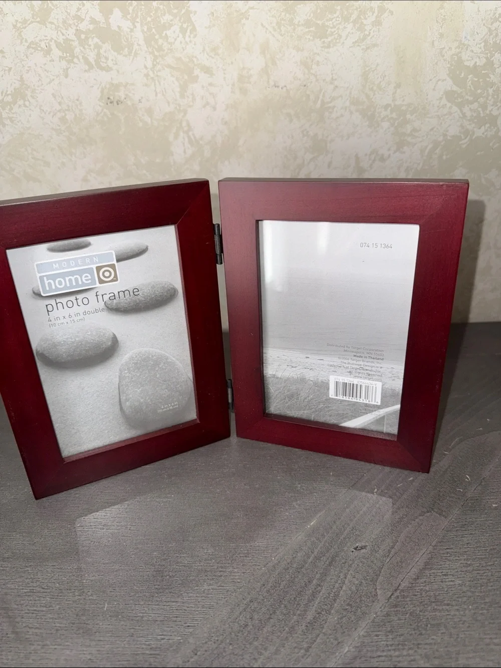 Double Hinged Photo Frame in Deep Red